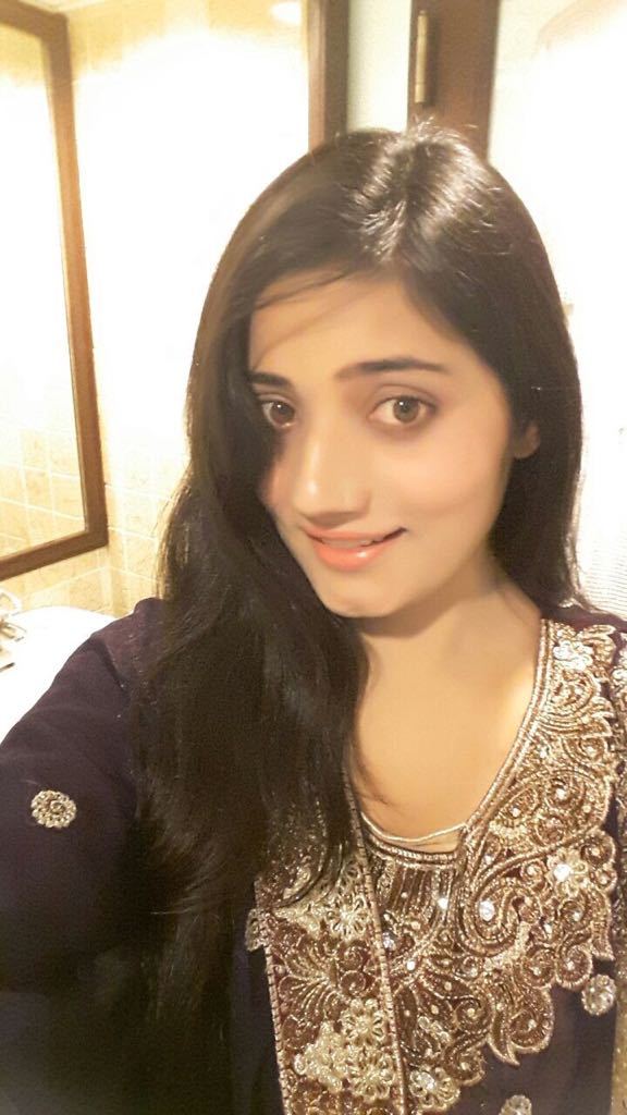 VIP Karachi Escorts
